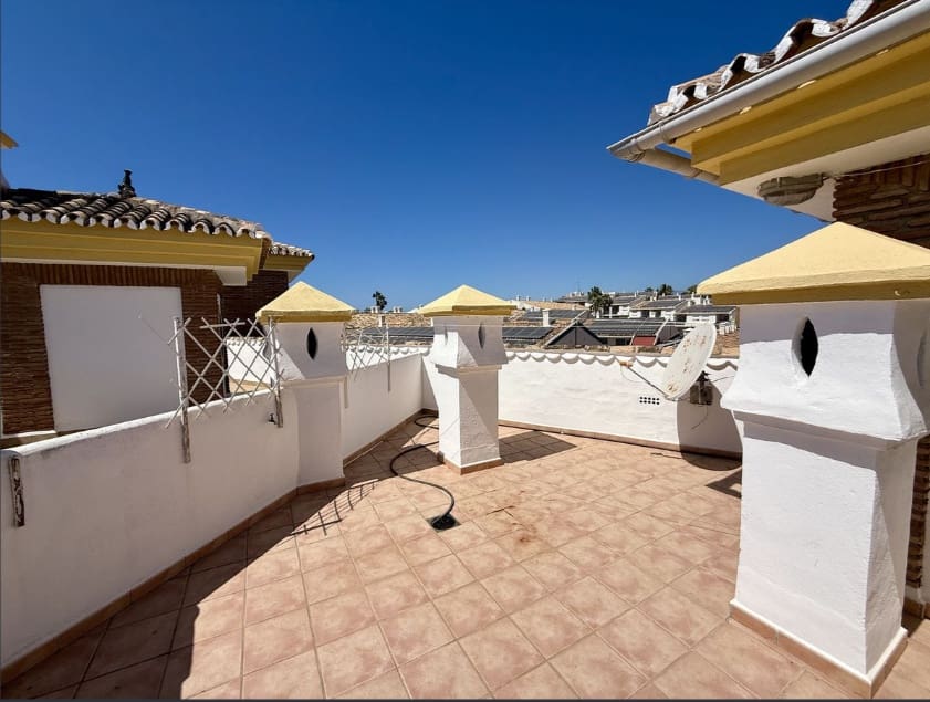 2 sypialnia Penthouse na sprzedaż w Calahonda z basenem - 379 000 € (Ref: 9584580)