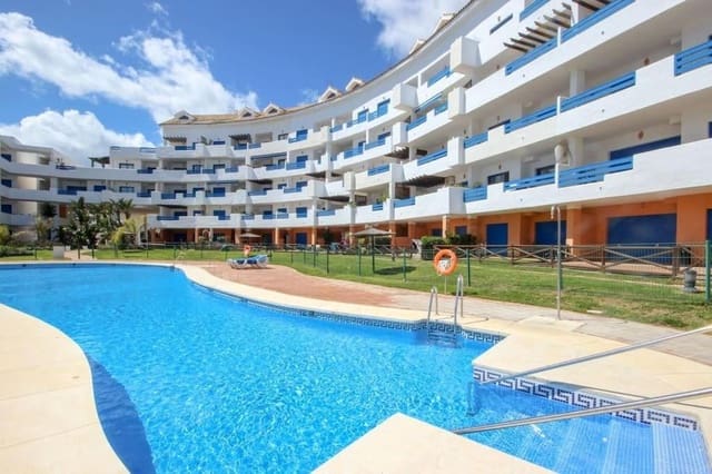 2 sovrum Lägenhet till salu i La Duquesa / Puerto de la Duquesa, Manilva med pool - 369 000 € (Ref: 9584604)