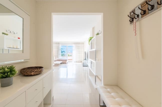 2 sovrum Takvåning till salu i Estepona med pool - 419 000 € (Ref: 9584618)