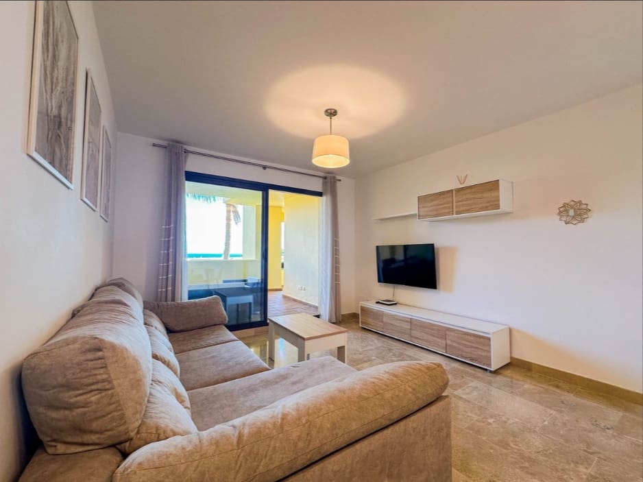 2 slaapkamer Appartement te koop in La Duquesa / Puerto de la Duquesa met zwembad garage - € 309.000 (Ref: 9588409)