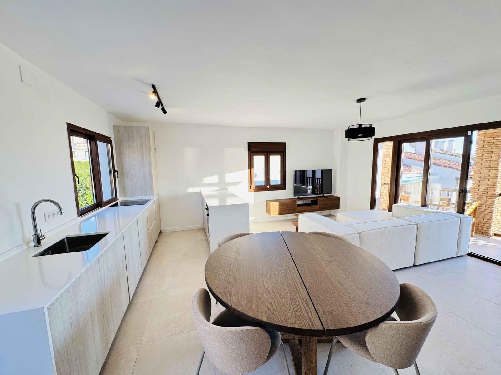 2 sovrum Lägenhet till salu i Riviera del Sol med pool garage - 395 000 € (Ref: 9596809)