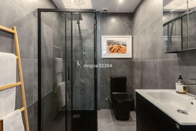 2 sovrum Takvåning till salu i New Golden Mile, Estepona med pool - 580 000 € (Ref: 9599938)