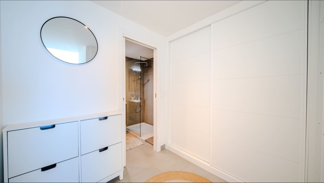 2 camera da letto Attico in vendita in La Duquesa / Puerto de la Duquesa con piscina garage - 380.000 € (Rif: 9601445)