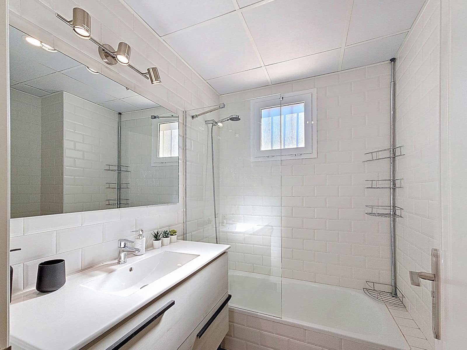 3 slaapkamer Appartement te koop in Manilva met zwembad - € 285.000 (Ref: 9601520)