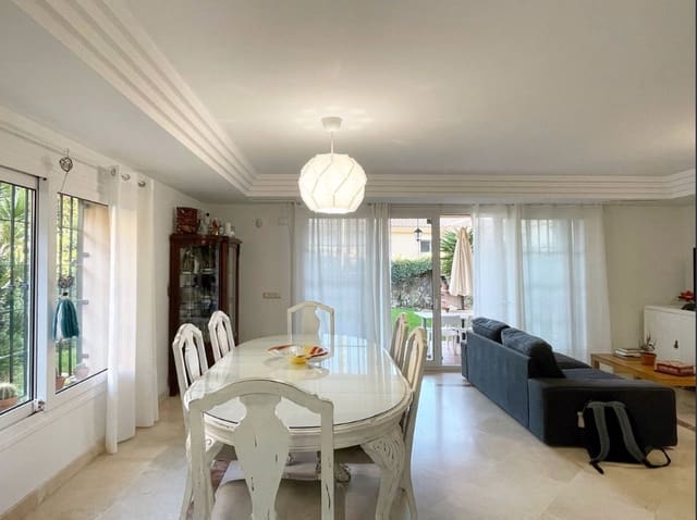3 sovrum Semi-fristående Villa till salu i Riviera del Sol, Mijas med pool garage - 507 000 € (Ref: 9602916)