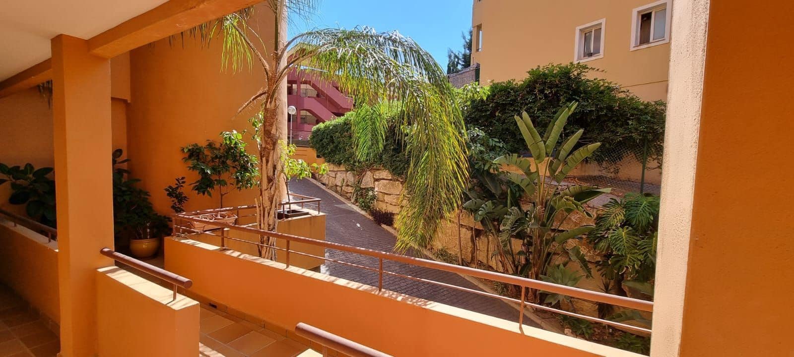 2 Zimmer Apartment zu verkaufen in Malaga Stadt mit Pool Garage - 260.000 € (Ref: 9603211)