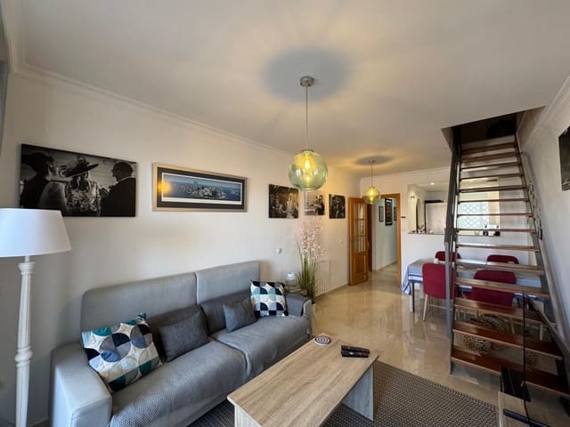 3 makuuhuone Kattohuoneisto myytävänä paikassa Manilva mukana uima-altaan - 365 000 € (Ref: 9606324)