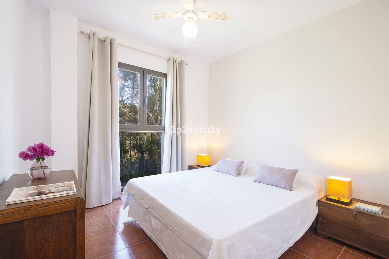 3 slaapkamer Halfvrijstaande villa te koop in Casares met zwembad garage - € 349.000 (Ref: 9606386)