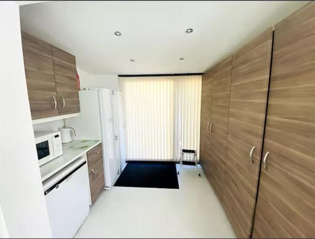 2 sypialnia Apartament na sprzedaż w Estepona z basenem garażem - 500 000 € (Ref: 9609886)