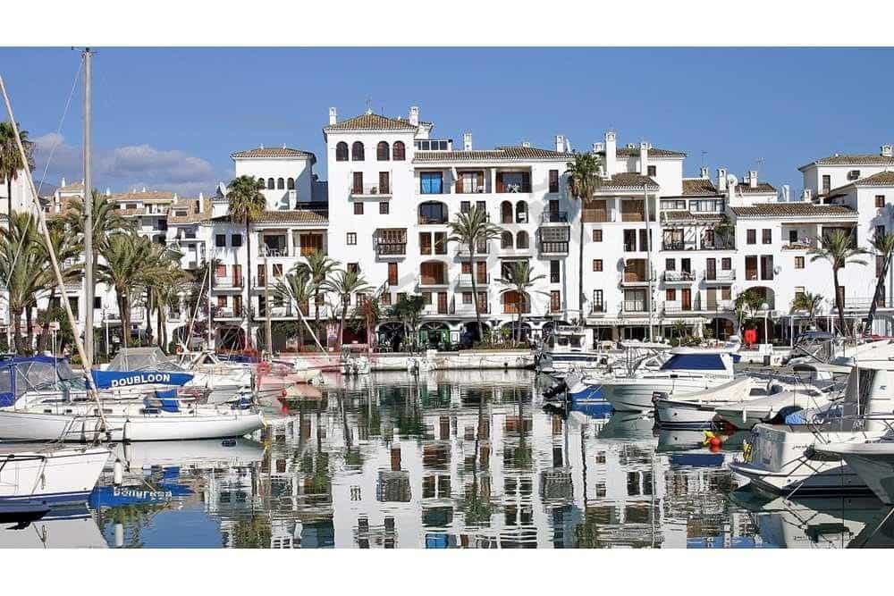 2 Zimmer Apartment zu verkaufen in La Duquesa / Puerto de la Duquesa mit Garage - 395.000 € (Ref: 9611738)