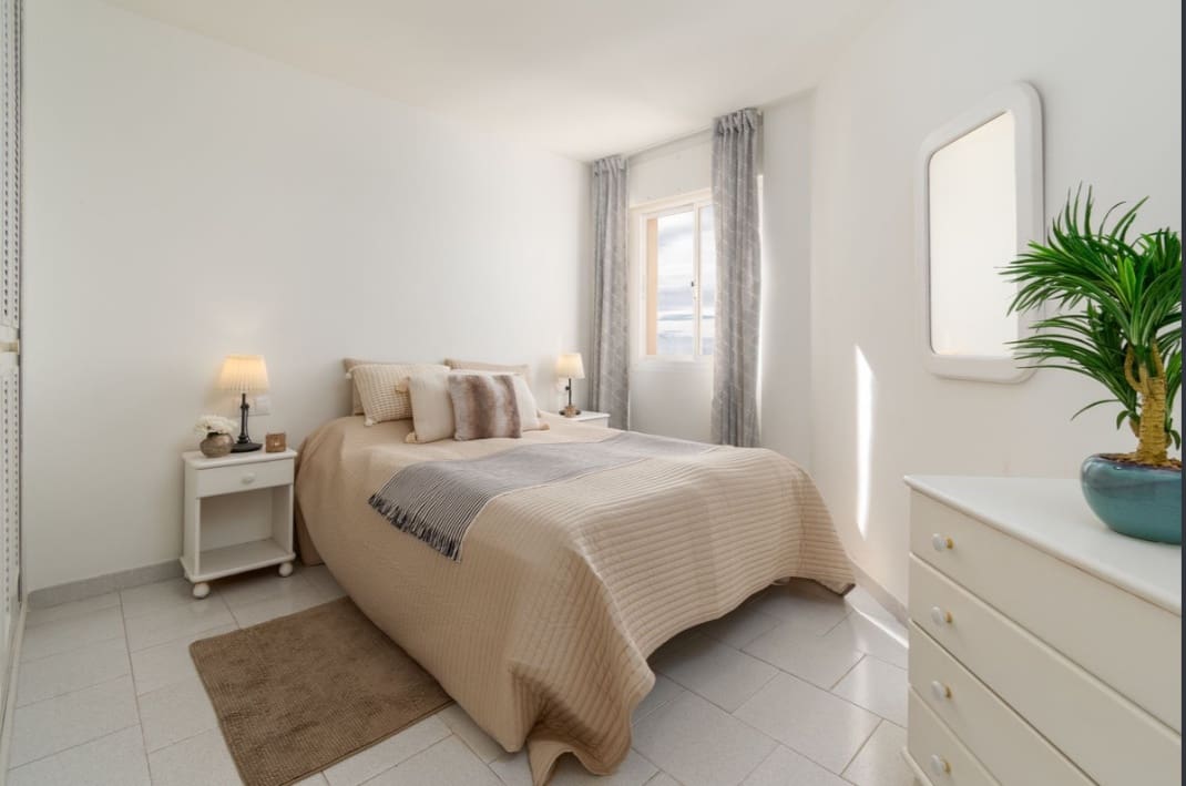 2 sypialnia Penthouse na sprzedaż w Riviera del Sol z basenem - 299 000 € (Ref: 9611831)