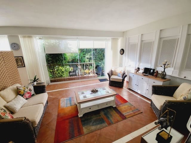 2 makuuhuone Huoneisto myytävänä paikassa Riviera del Sol, Mijas mukana uima-altaan 
autotalli - 375 000 € (Ref: 9616242)