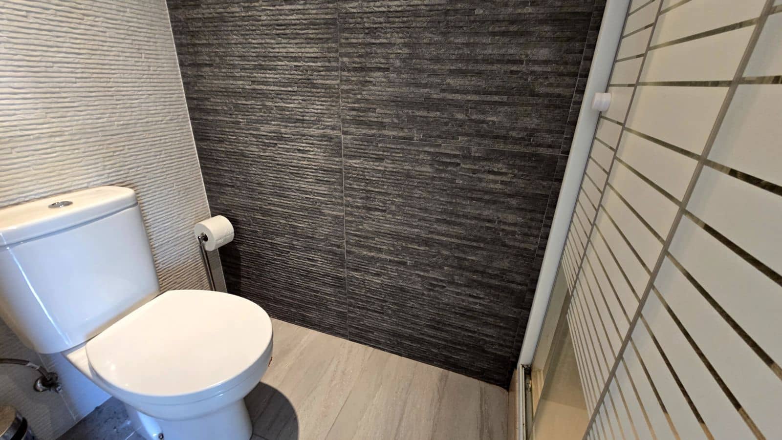 2 makuuhuone Huoneisto myytävänä paikassa Calahonda mukana uima-altaan - 299 950 € (Ref: 9616785)