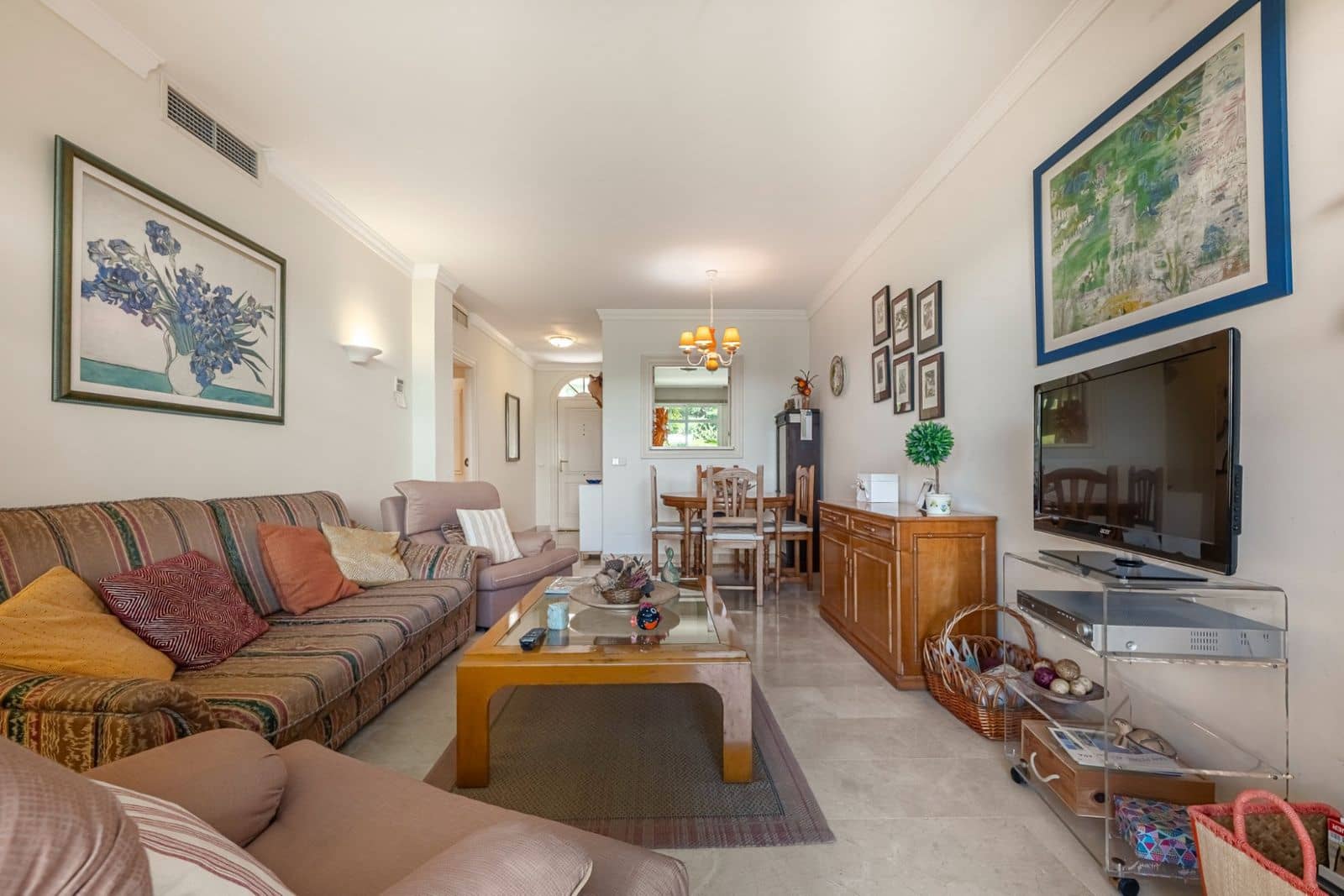 2 quarto Apartamento para venda em Nueva Andalucia com piscina - 425 000 € (Ref: 9616801)