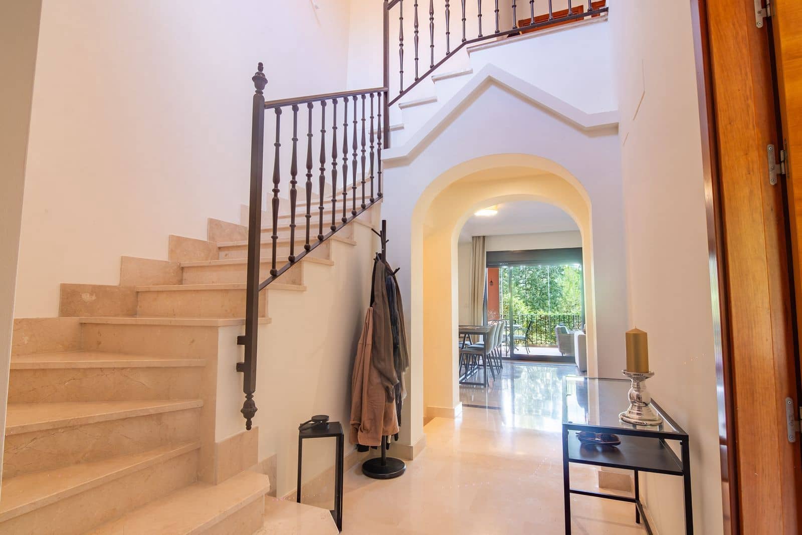 3 bedroom Townhouse for sale in Estepona with pool garage - € 470,000 (Ref: 9619711)