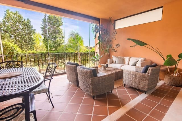 3 bedroom Townhouse for sale in Estepona with pool garage - € 470,000 (Ref: 9619711)
