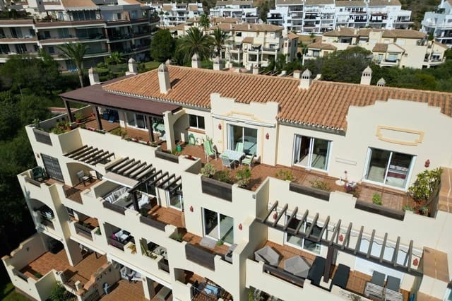 3 makuuhuone Kattohuoneisto myytävänä paikassa Miraflores, Málaga kaupunki - 499 995 € (Ref: 9619716)