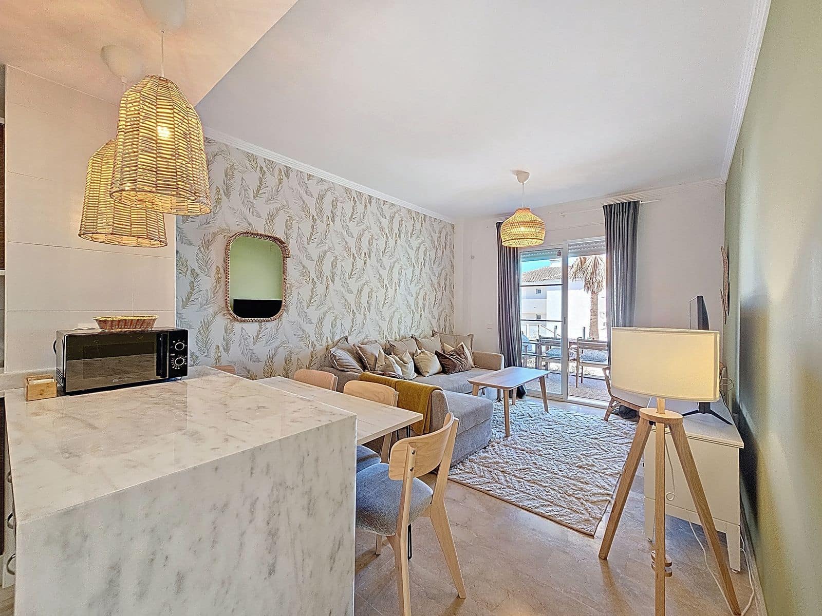 3 makuuhuone Huoneisto myytävänä paikassa Manilva mukana uima-altaan - 285 000 € (Ref: 9619730)