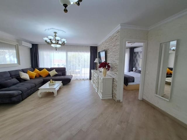 3 bedroom Apartment for sale in Riviera del Sol, Mijas with pool - € 450,000 (Ref: 9621890)