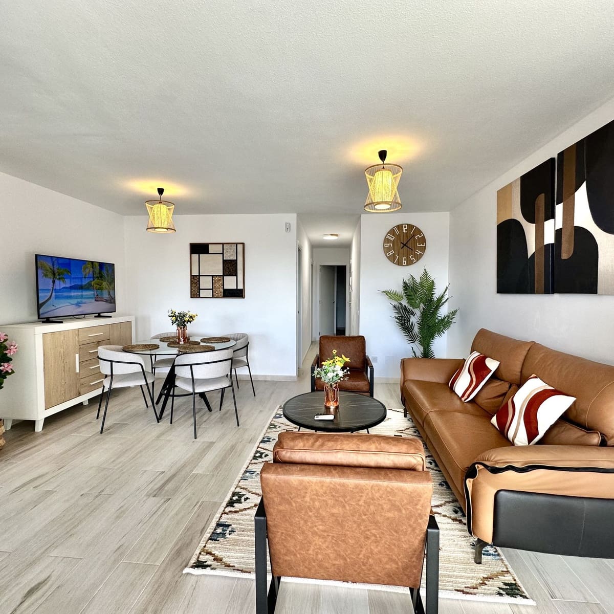 Apartamento de 2 habitaciones en Calahonda en venta - 409.500 € (Ref: 9621938)