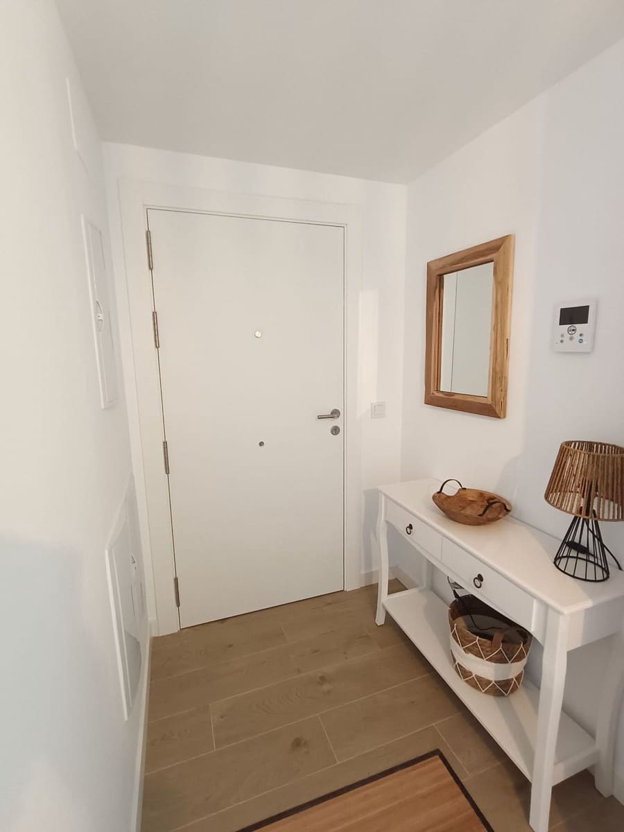 3 sovrum Lägenhet till salu i Estepona med pool garage - 499 000 € (Ref: 9621993)