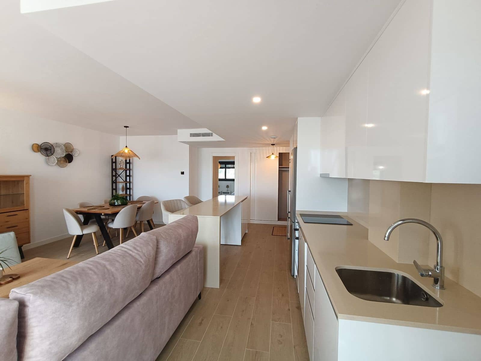 3 sovrum Lägenhet till salu i Estepona med pool garage - 499 000 € (Ref: 9621993)