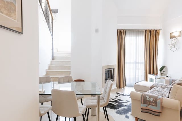 4 soverom Penthouse til salgs i Manilva med svømmebasseng garasje - € 450 000 (Ref: 9621994)