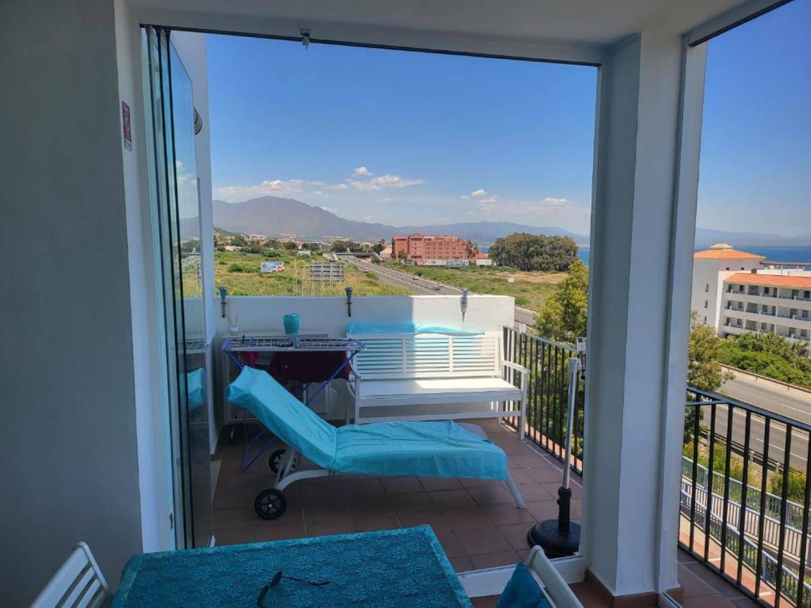 2 Zimmer Apartment zu verkaufen in Manilva mit Pool - 270.000 € (Ref: 9622469)