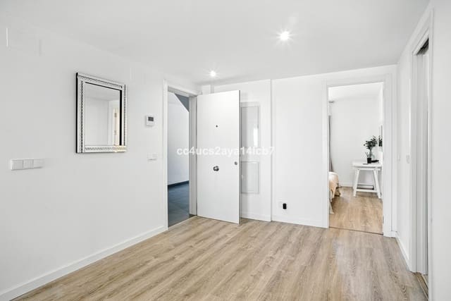 2 sovrum Lägenhet till salu i Estepona med pool - 385 000 € (Ref: 9622477)