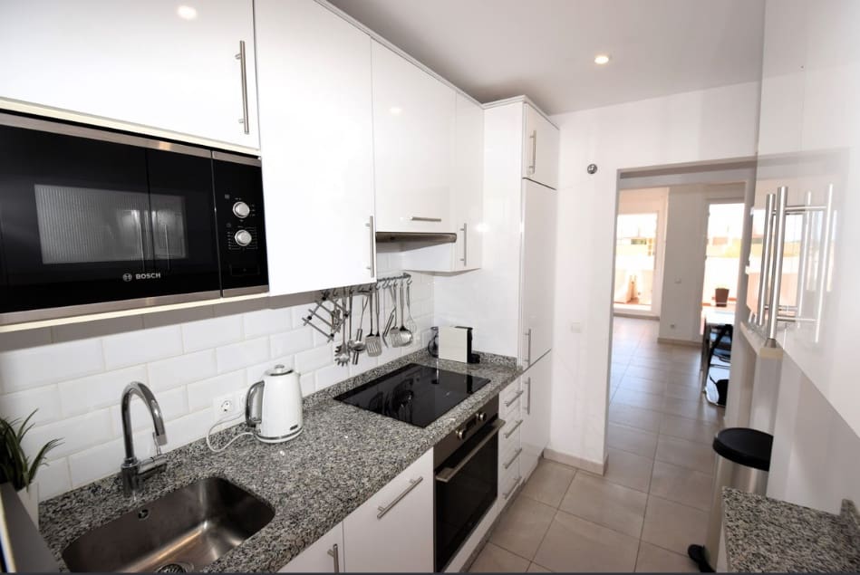 2 bedroom Penthouse for sale in La Cala de Mijas with pool - € 475,000 (Ref: 9622494)