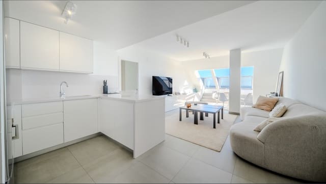 2 soverom Penthouse til salgs i La Duquesa / Puerto de la Duquesa, Manilva med svømmebasseng - € 380 000 (Ref: 9622640)