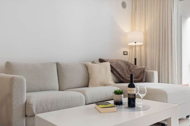 2 slaapkamer Appartement te koop in Estepona met zwembad garage - € 394.950 (Ref: 9627917)