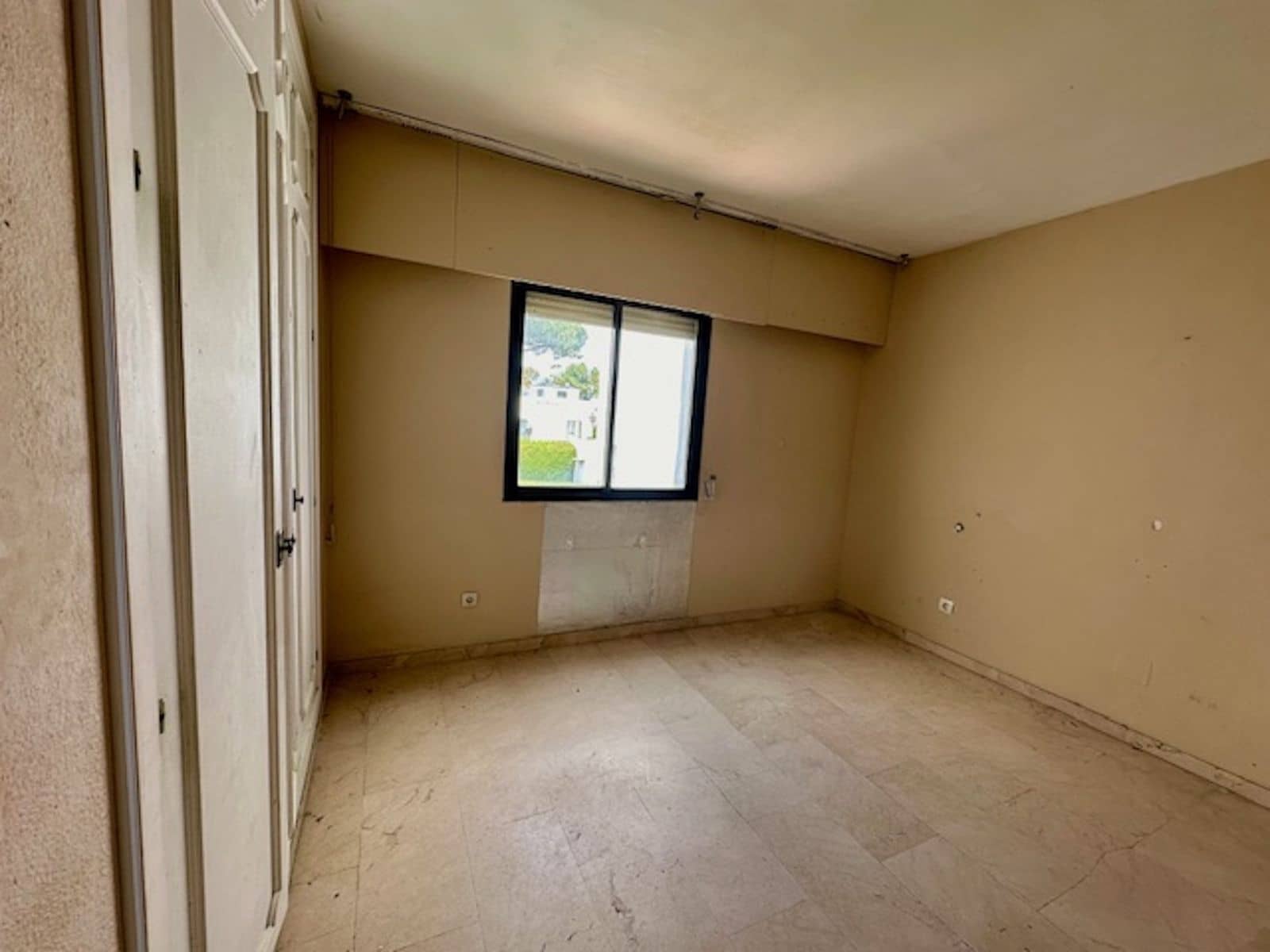 2 slaapkamer Appartement te koop in Estepona met zwembad garage - € 325.000 (Ref: 9627945)