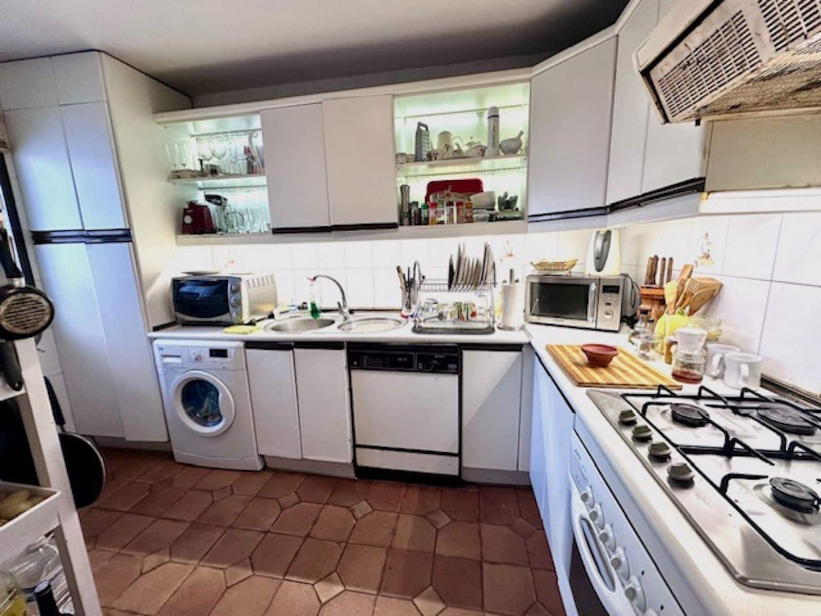 2 slaapkamer Appartement te koop in Estepona met zwembad garage - € 325.000 (Ref: 9627945)