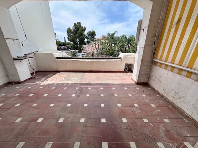 2 slaapkamer Appartement te koop in Estepona met zwembad garage - € 325.000 (Ref: 9627945)