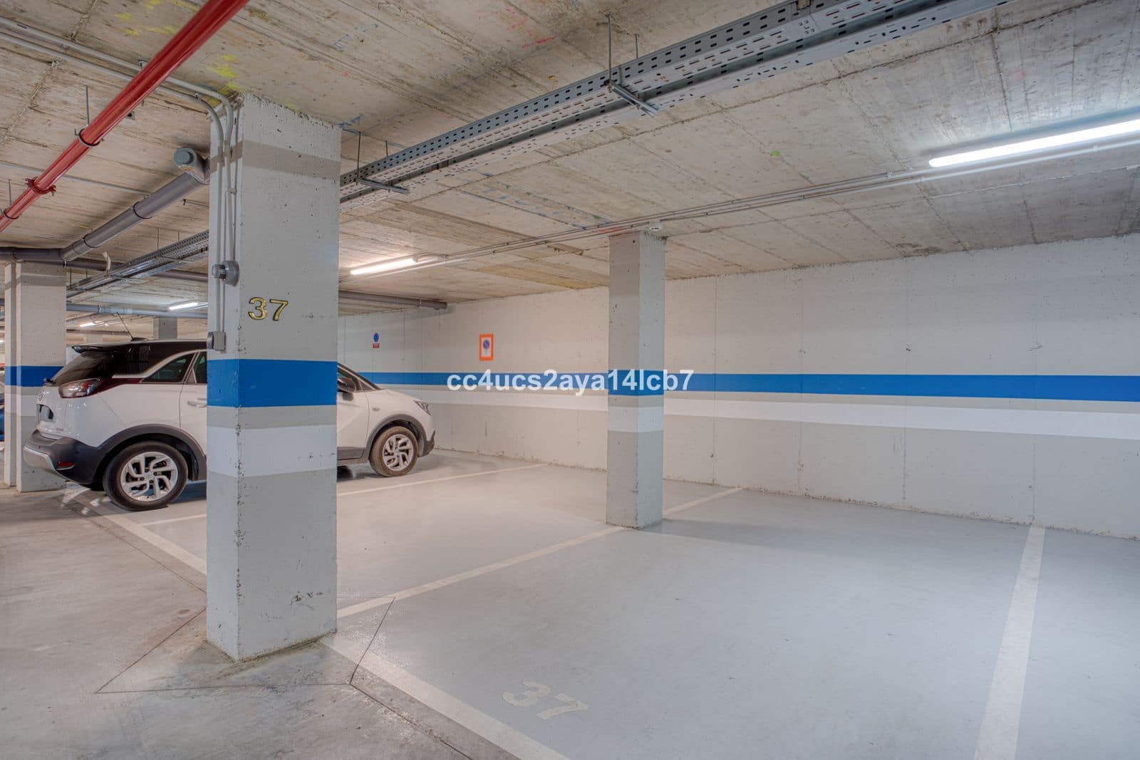 2 quarto Apartamento para venda em Estepona com piscina - 385 000 € (Ref: 9630377)