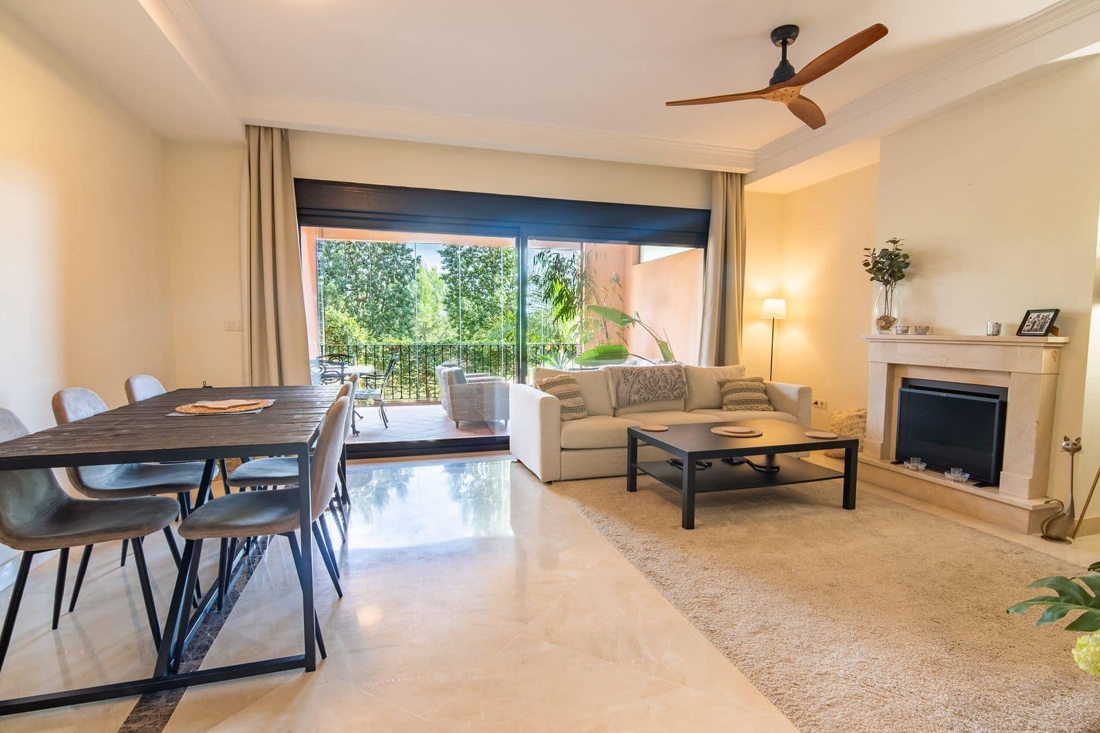 3 bedroom Townhouse for sale in Estepona with pool garage - € 470,000 (Ref: 9630456)