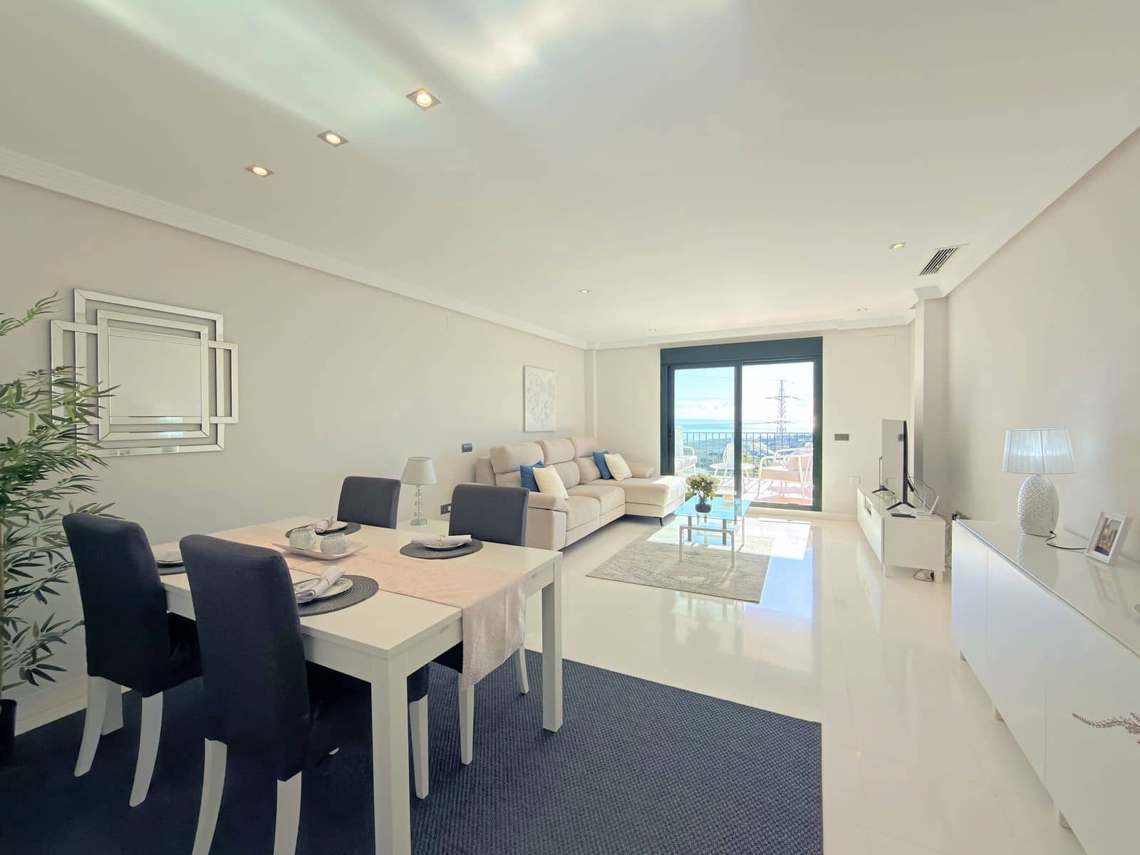 Apartamento de 2 habitaciones en Casares en venta con piscina - 315.000 € (Ref: 9630564)