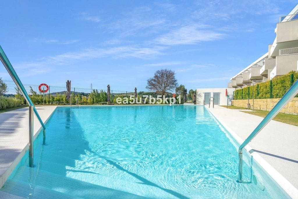 2 soverom Penthouse til salgs i Estepona - € 475 000 (Ref: 9634601)