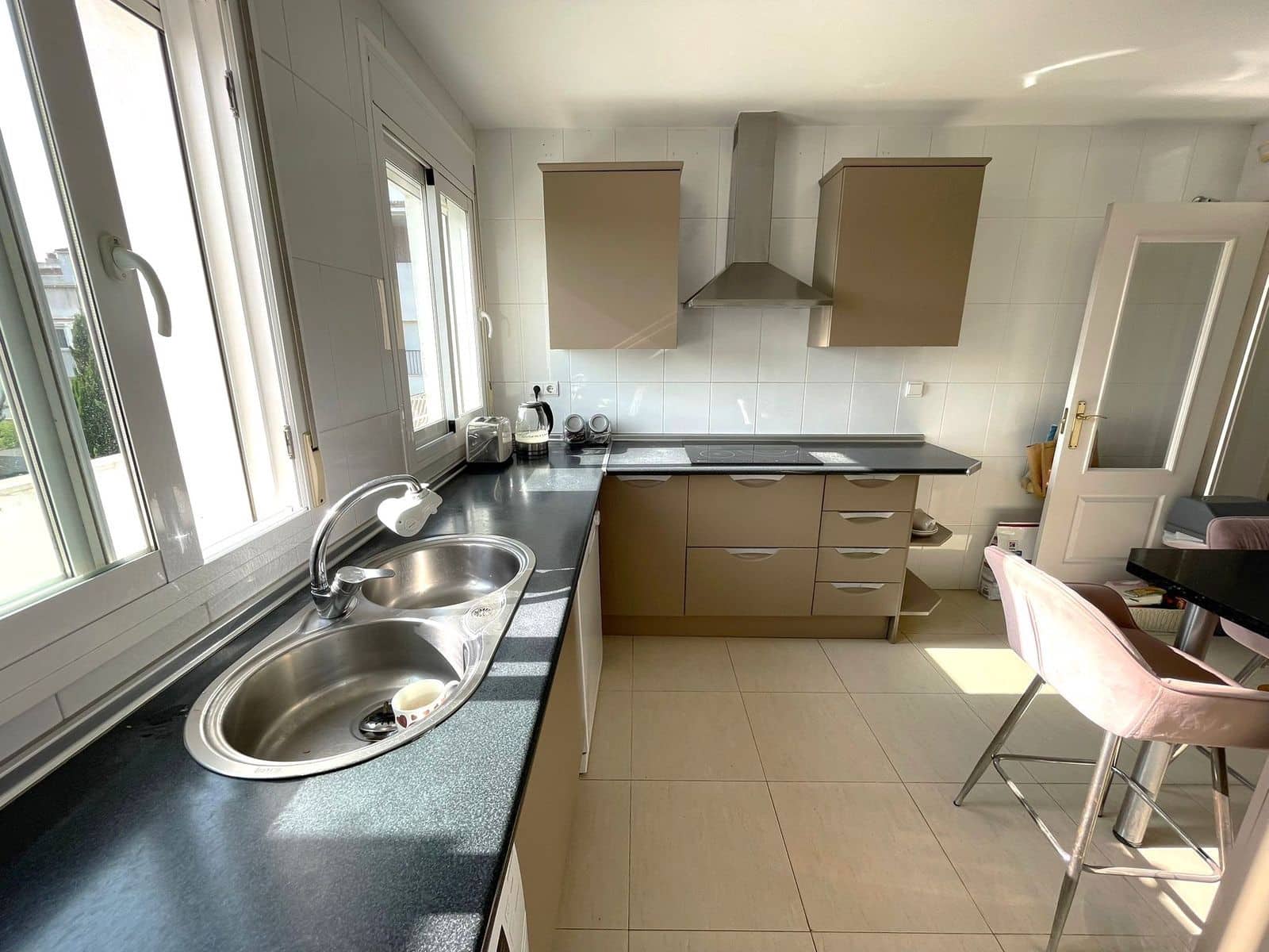 Apartamento de 3 habitaciones en Málaga ciudad en venta con piscina - 375.000 € (Ref: 9637888)