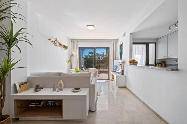 2 chambre Appartement à vendre à La Duquesa / Puerto de la Duquesa, Manilva avec piscine - 430 000 € (Ref: 9638010)