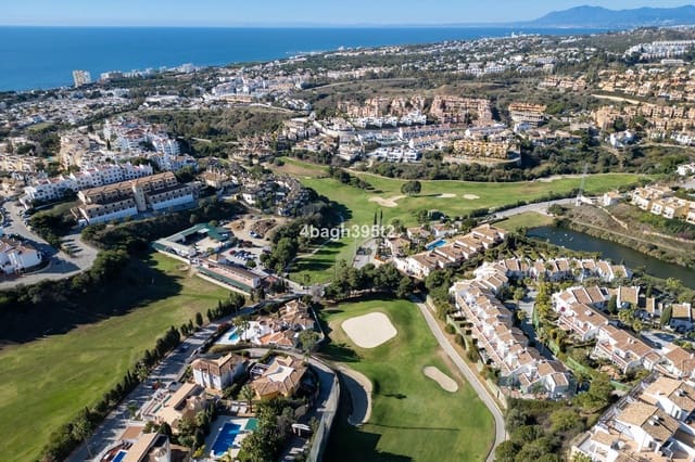 2 sovrum Lägenhet till salu i Miraflores, Málaga stad med pool - 295 000 € (Ref: 9639618)