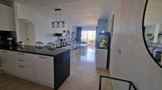 2 bedroom Apartment for sale in Bel-Air, Estepona with pool garage - € 365,000 (Ref: 9640401)