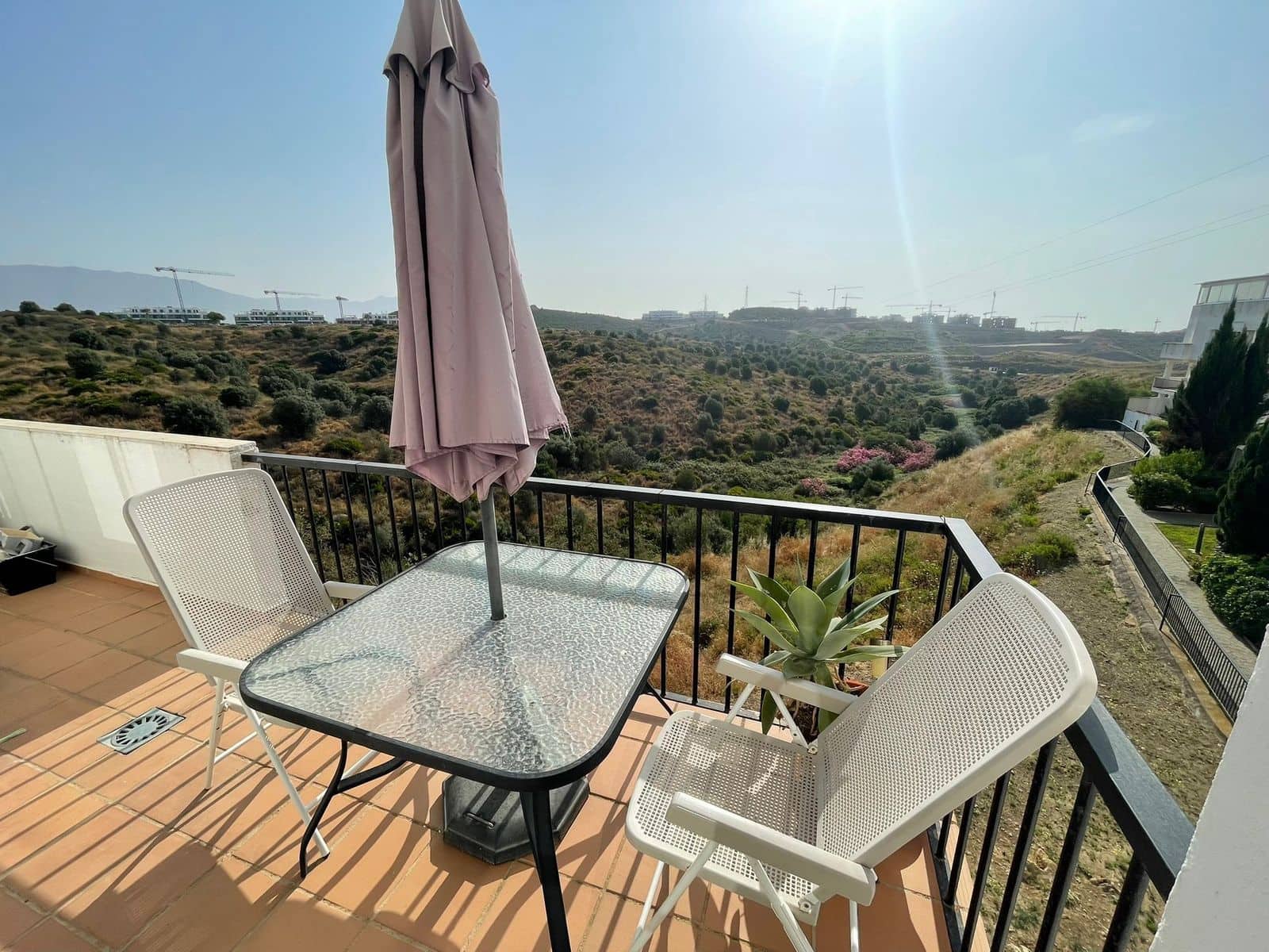 3 slaapkamer Appartement te koop in Malaga stad met zwembad - € 375.000 (Ref: 9640423)