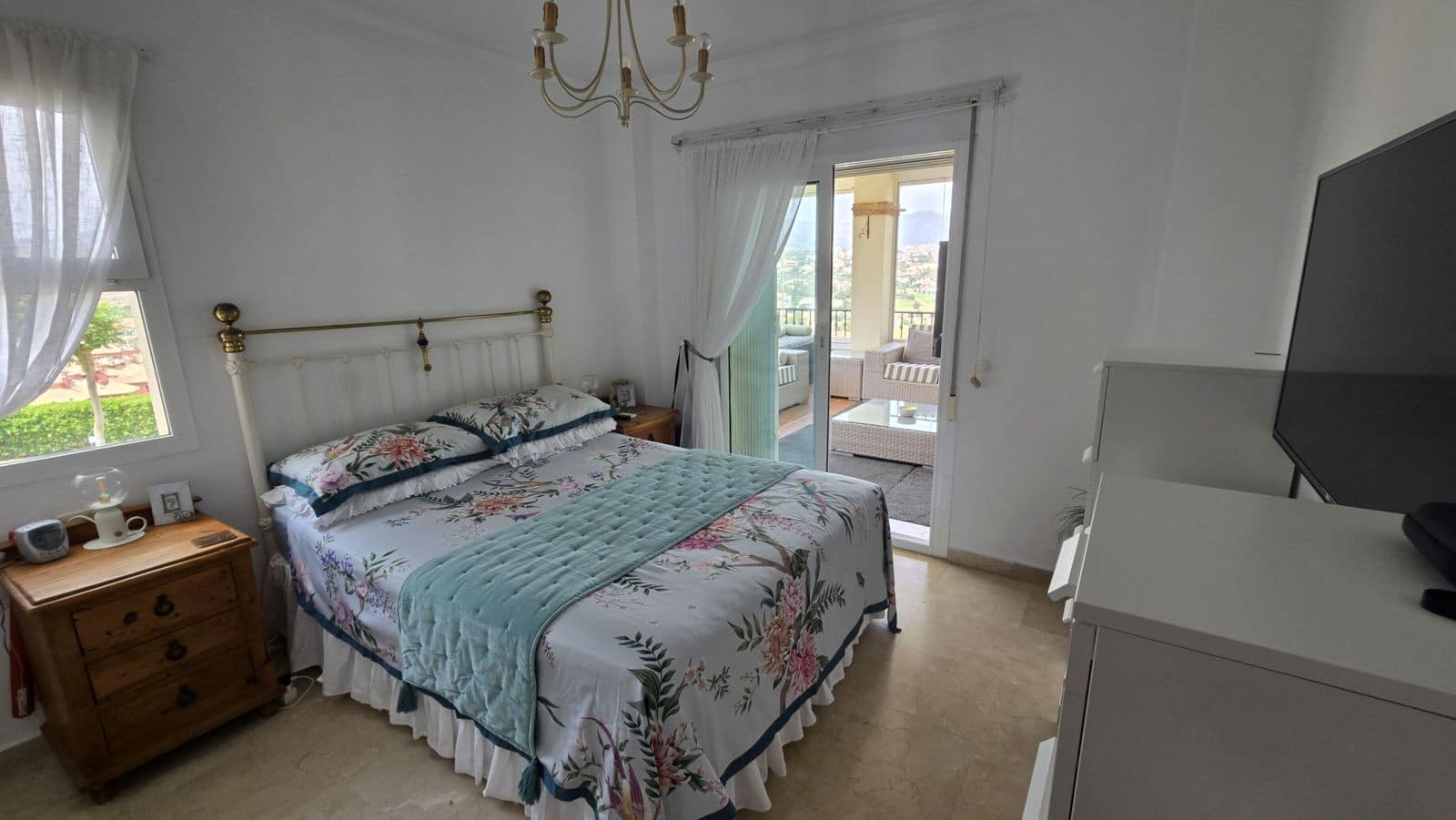 3 makuuhuone Huoneisto myytävänä paikassa La Cala Hills mukana uima-altaan - 420 000 € (Ref: 9640426)