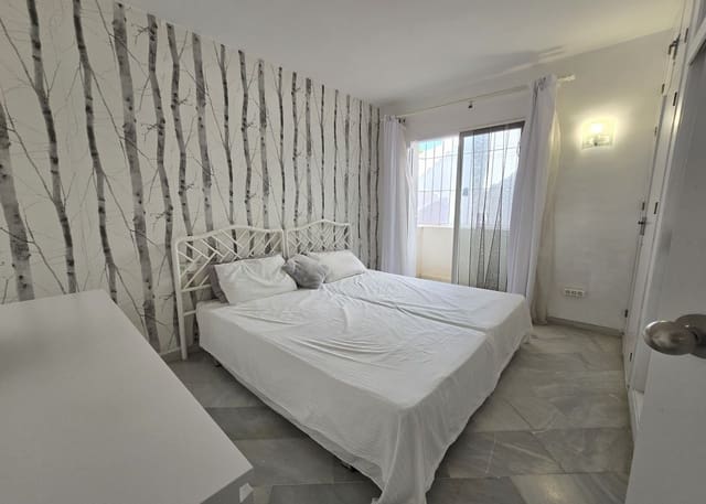 2 Zimmer Apartment zu verkaufen in Calahonda, Mijas mit Pool - 275.000 € (Ref: 9640446)