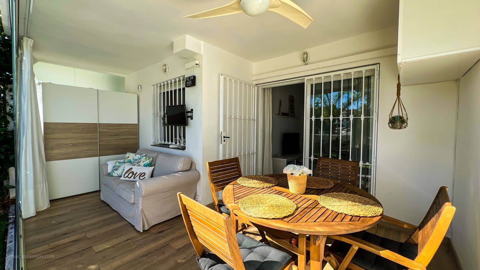 2 chambre Appartement à vendre à La Cala de Mijas avec piscine - 360 000 € (Ref: 9640476)