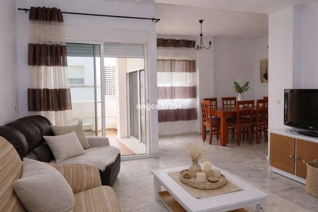 4 Zimmer Apartment zu verkaufen in Estepona mit Pool Garage - 319.000 € (Ref: 9640483)