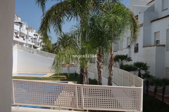 4 Zimmer Apartment zu verkaufen in Estepona mit Pool Garage - 319.000 € (Ref: 9640483)