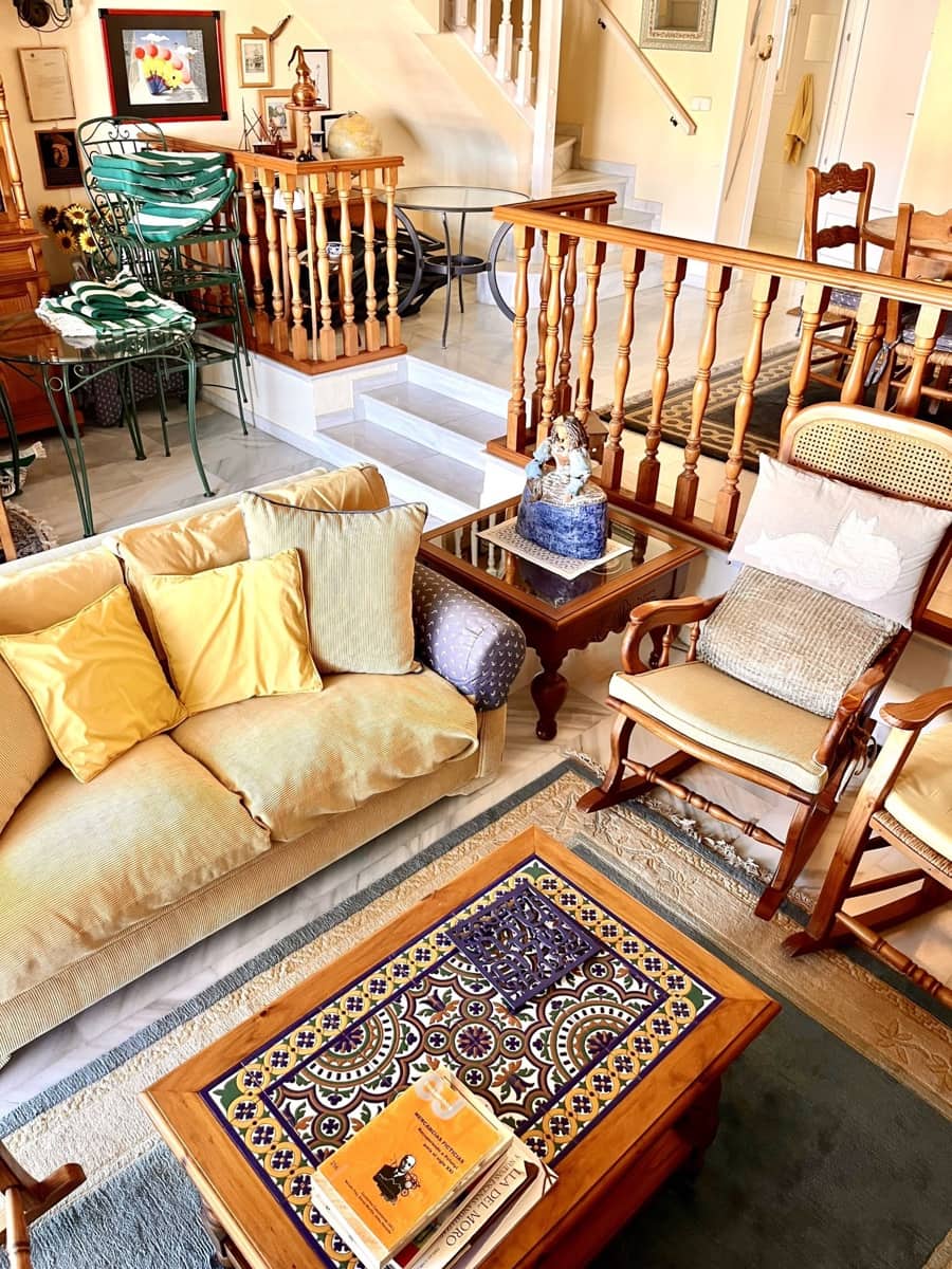 3 soveværelse Byhus til salg i Estepona med swimmingpool - € 490.000 (Ref: 9649789)